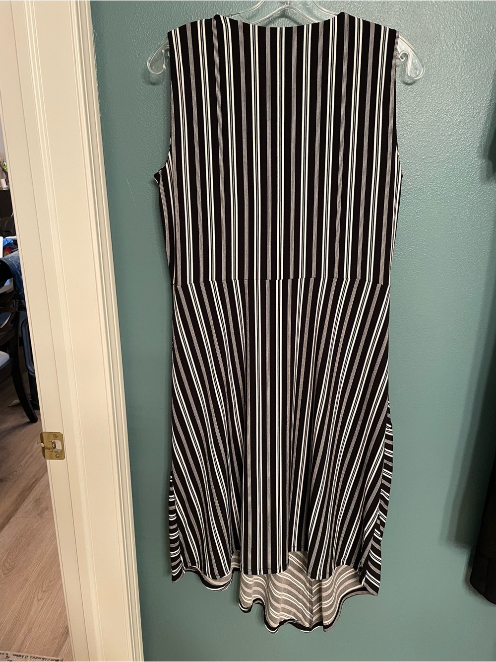 Banana Republic Black and White Striped Midi Dress-Asymmetrical hum - Picture 3 of 4